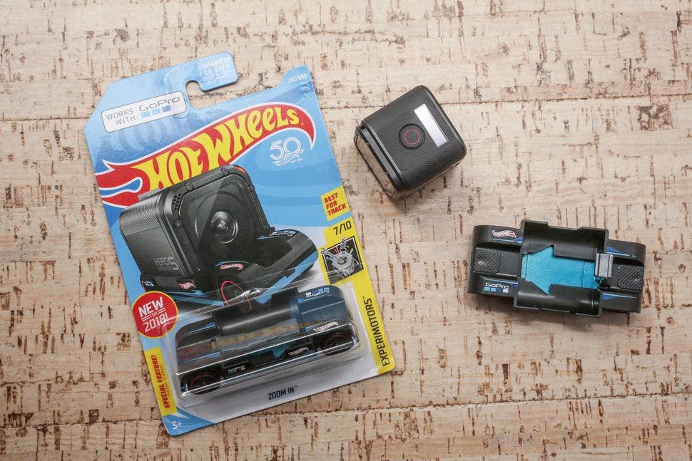 Hot Wheels GoPro Hero Session Zoom In 2018 Experimotors